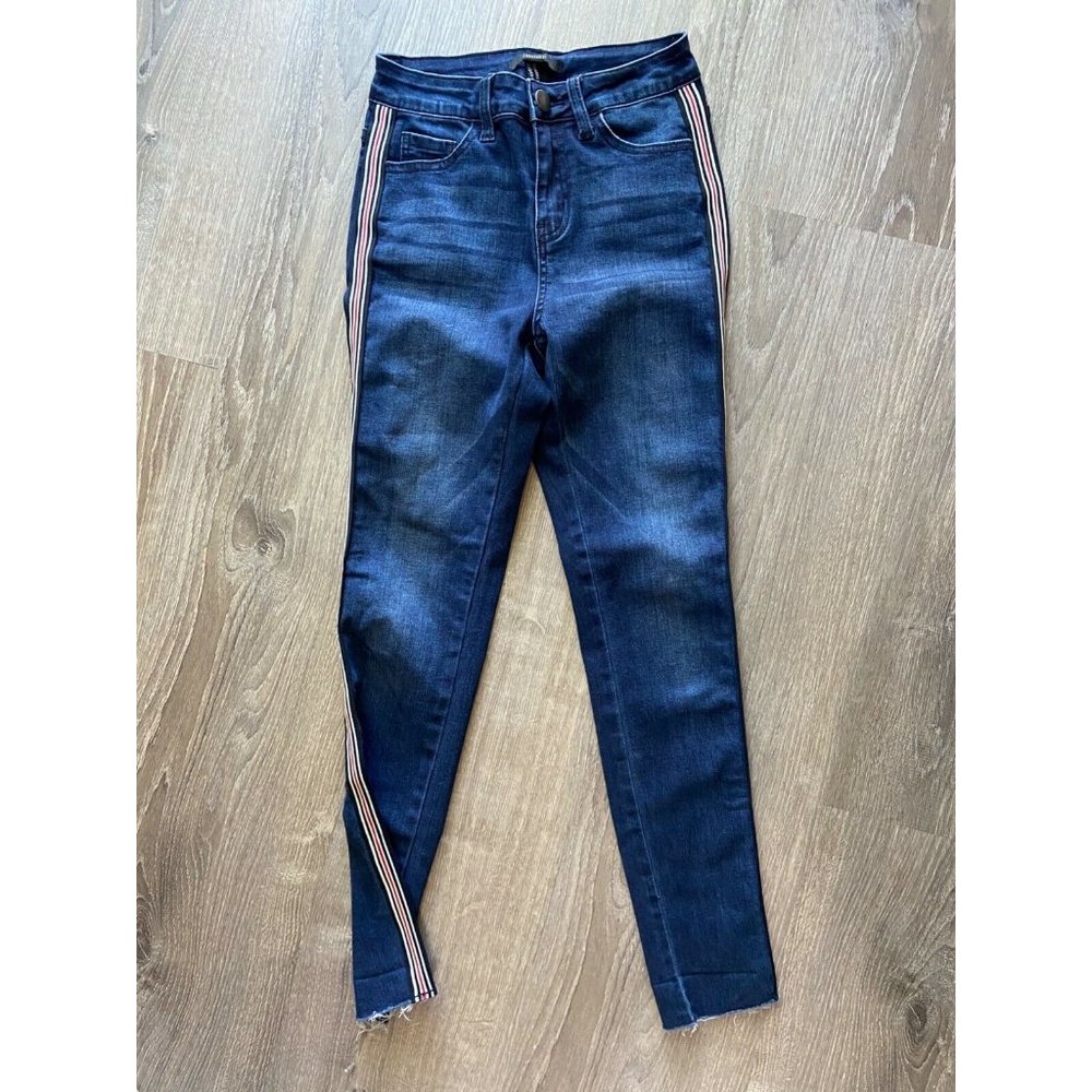 Forever21 skinny jeans with tuxedo stripe size 25